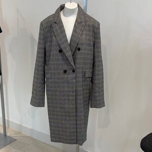 Nordstrom’s Prima Unisex Classic Gray Checkered Trench Coat